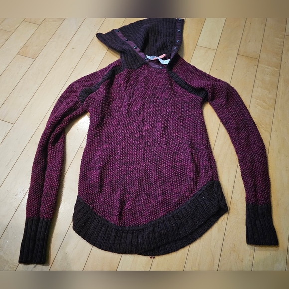 Lululemon passage to Prana sweater in berry rumble/Heathered Bordeaux drama - Picture 1 of 11